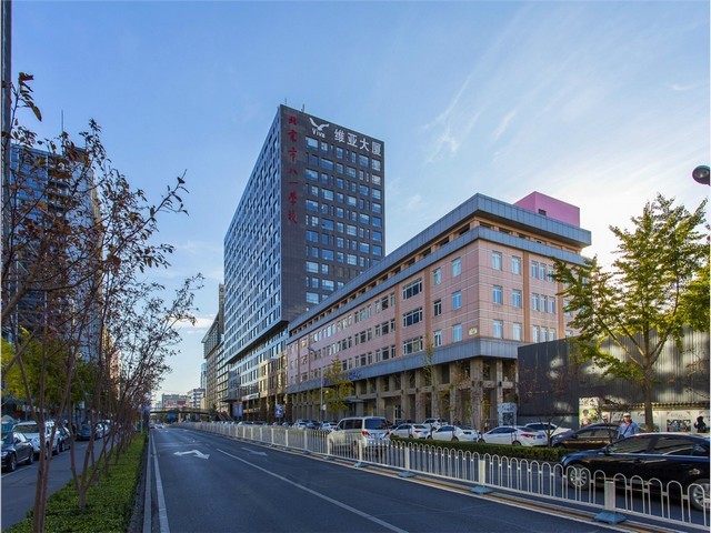 学校太阳能/空气能热水工程商家